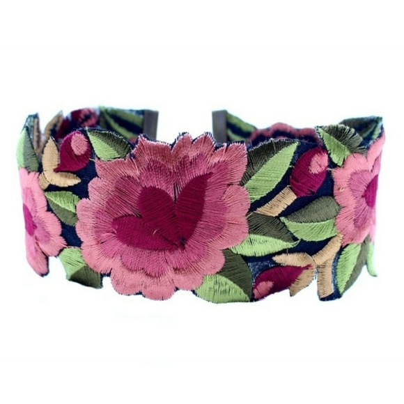 CHILD OF WILD // ltd ed floral cut out patch style choker LAST ONE! - Picture 6 of 14